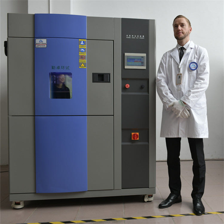 冷熱沖擊試驗(yàn)箱有幾種除霜方式 /static/upload/image/20240407/2024040711197848.jpg